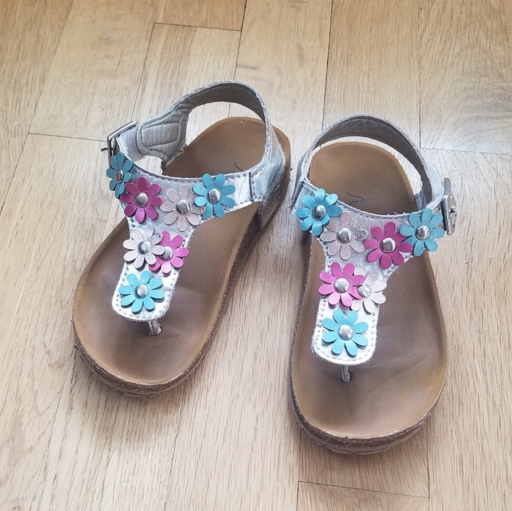 Children's sandals